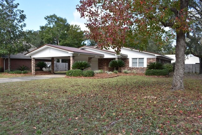 Photo - Three Bedroom Two Bath outside Eglin Gates