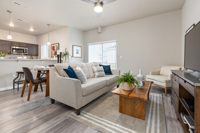 Building Photo - Wilson Creek Rental