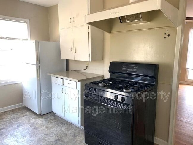 Photo - 5210 Guadalupe St