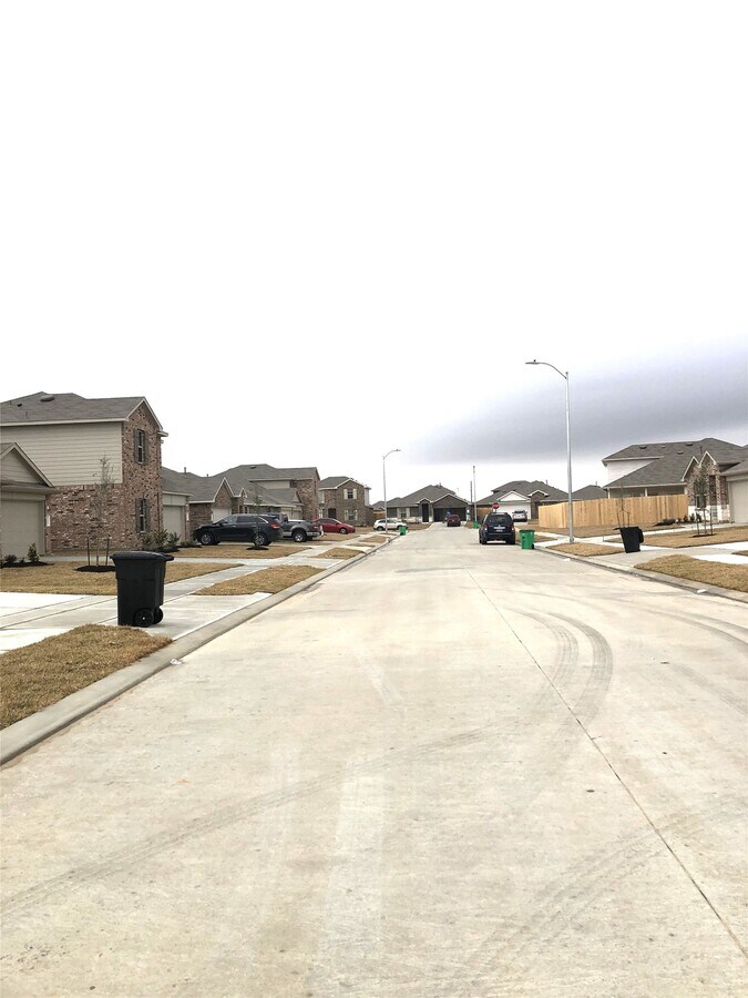 Photo - 21422 Chester Cliff Ln