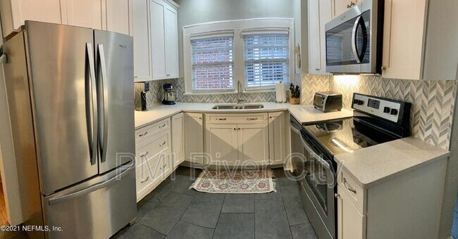 Photo - 1306 Challen Ave
