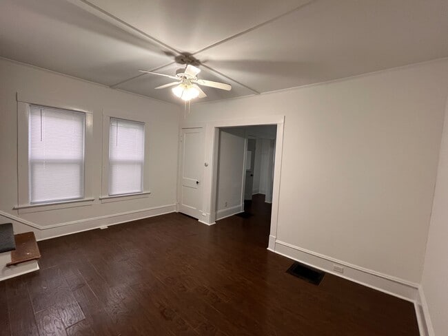 Dining - 82 Park Ave Unit 82