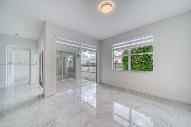 Photo - 15958 SW 71st Terrace