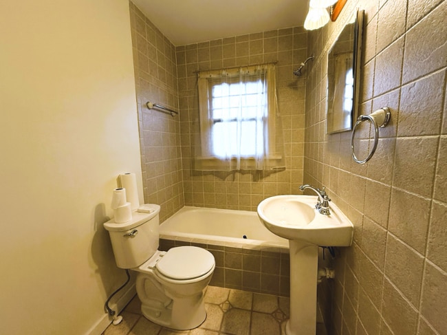 Photo - 708 N Porter Ave
