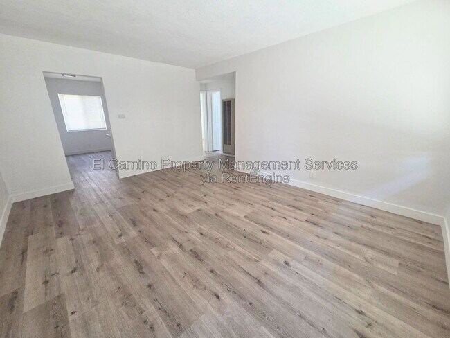 7722 Walker Ave Unidad B