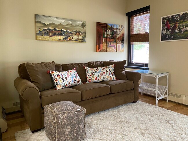 Photo - 103 Powe St Unité 2