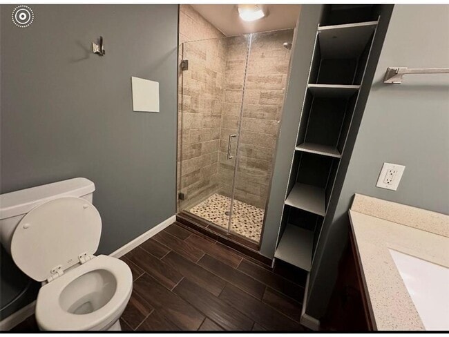 Photo - 1657 Helena Rd N