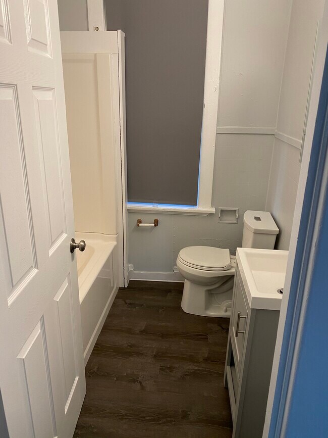 Photo - 1500 Dormont Ave Unit 1