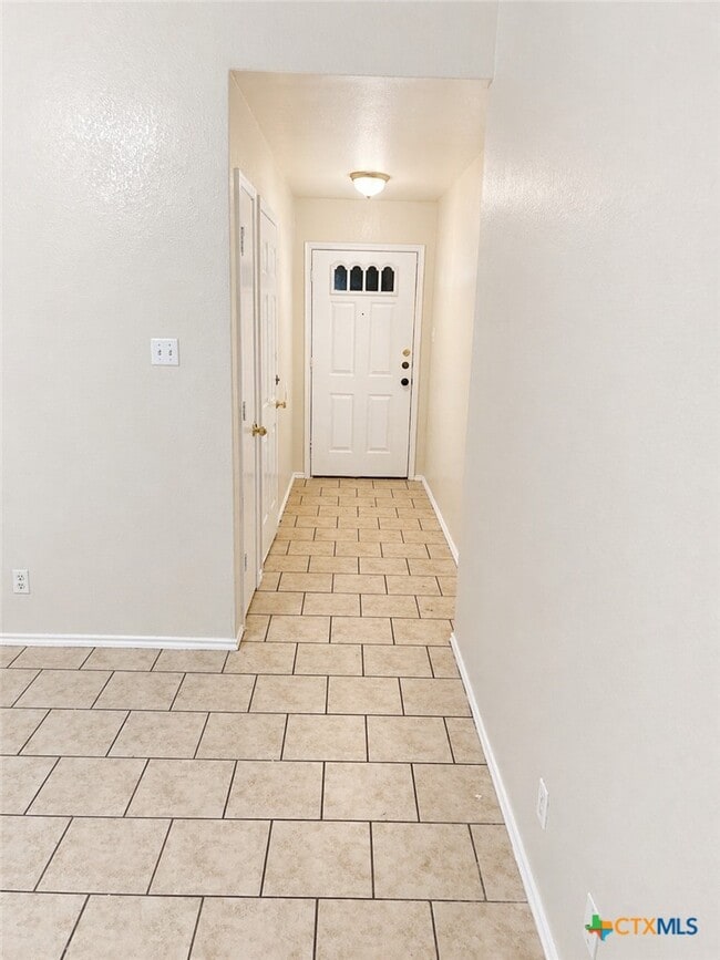 Photo - 2606 Timberline Dr