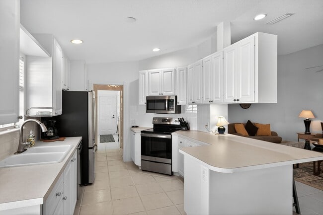 Photo - 7542 Quinto Dr