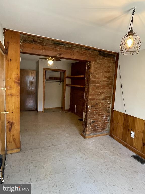 Photo - 404 Hannum Ave