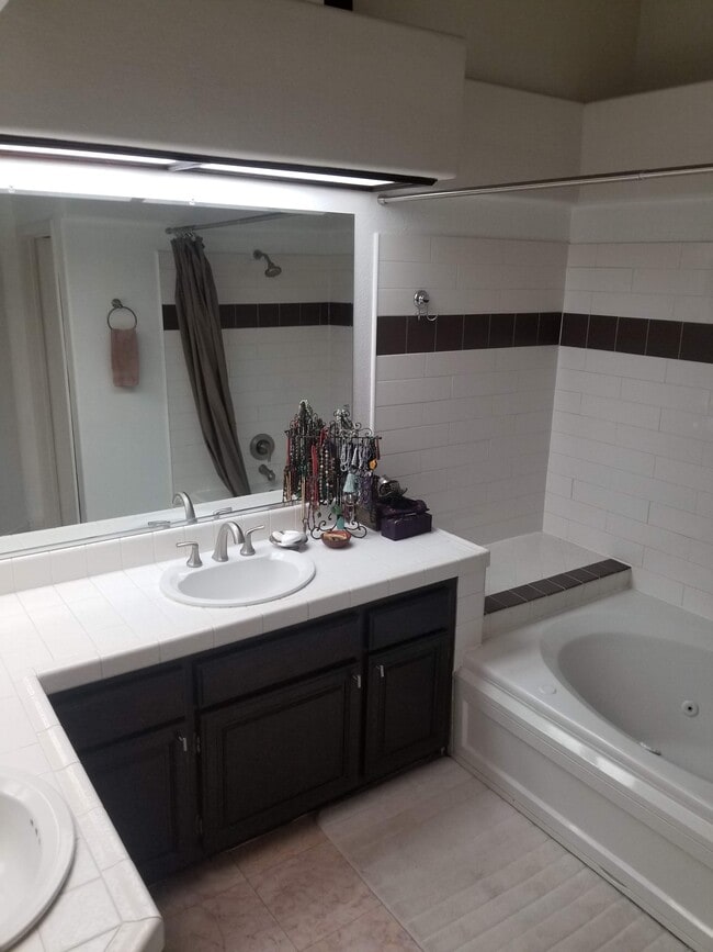 Photo - 25701 Holiday Cir