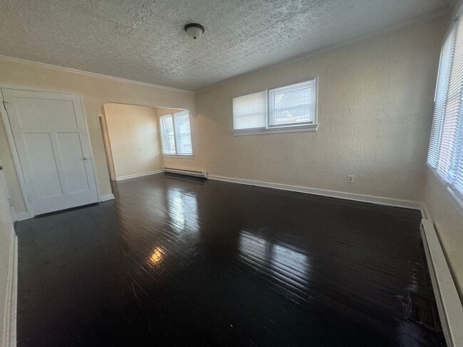 Photo - 2010 Auburn Ave Unidad 1