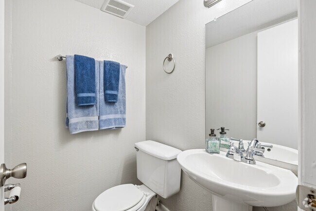 2BR, 1.5BA - 1,030SF - Downstairs Bathroom - Booker Creek - Students save up to 10%!