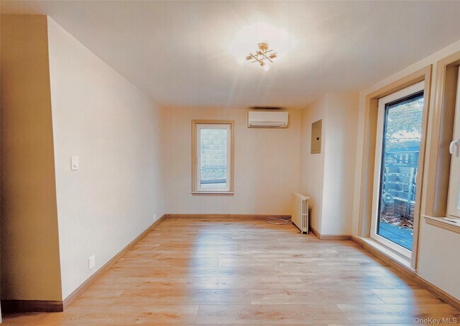 Photo - 78-26 79th St