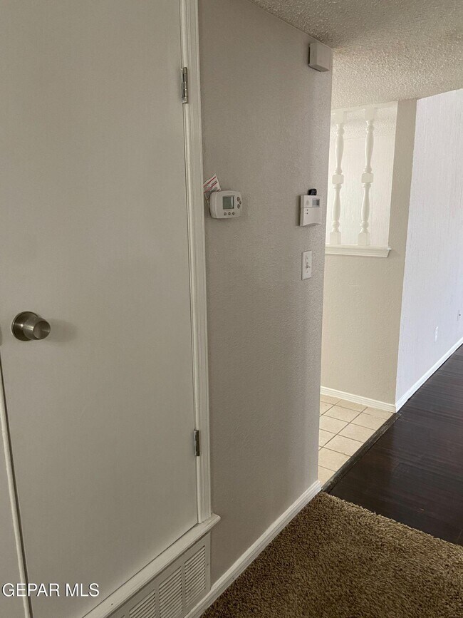 Photo - 6721 El Parque Dr