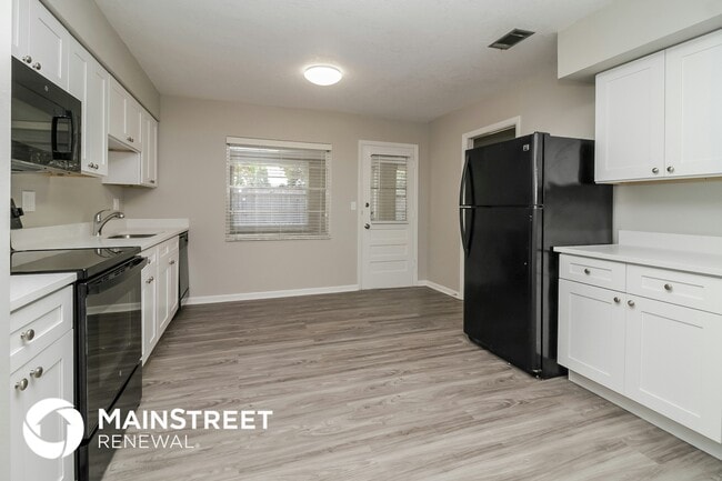 Photo - 2019 Coronado Concourse