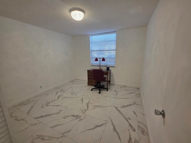 Photo - 8 Willowbrook Ln Unit 106