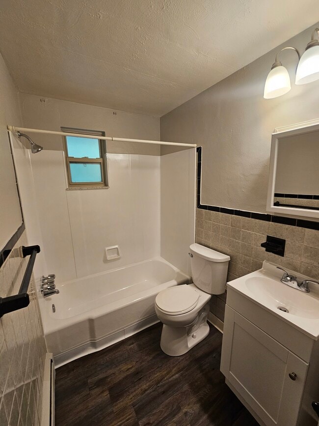 Sleepy Hollow Apartments - Sleepy Hollow Apartments