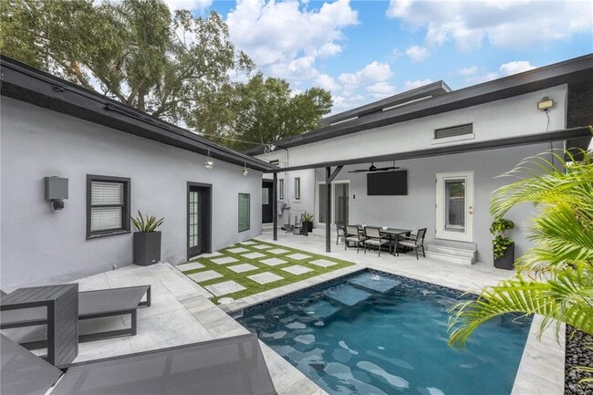 Photo - 35 Aegean Ave