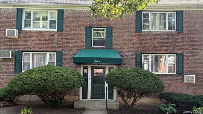 Photo - 957 Fenwood Dr Unit 3