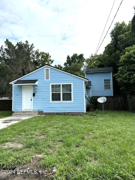 Building Photo - 3777 Lilly Rd N Rental