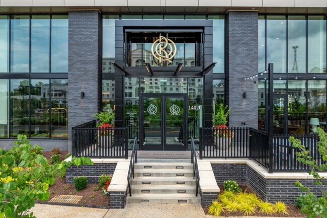 Oro Ballantyne