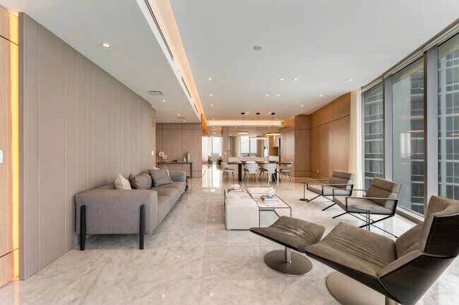 Photo - 15701 Collins Ave