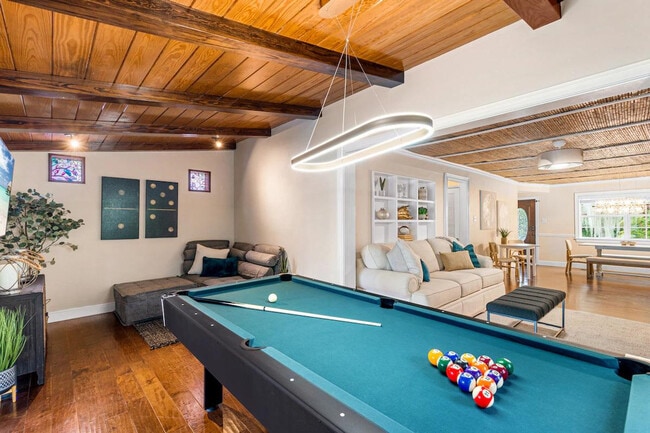 Photo - 303 Lang Rd Unit SI ID1495041P