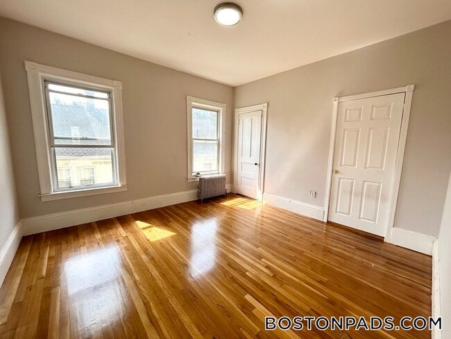 Photo - 22 Humphreys St Unit 3