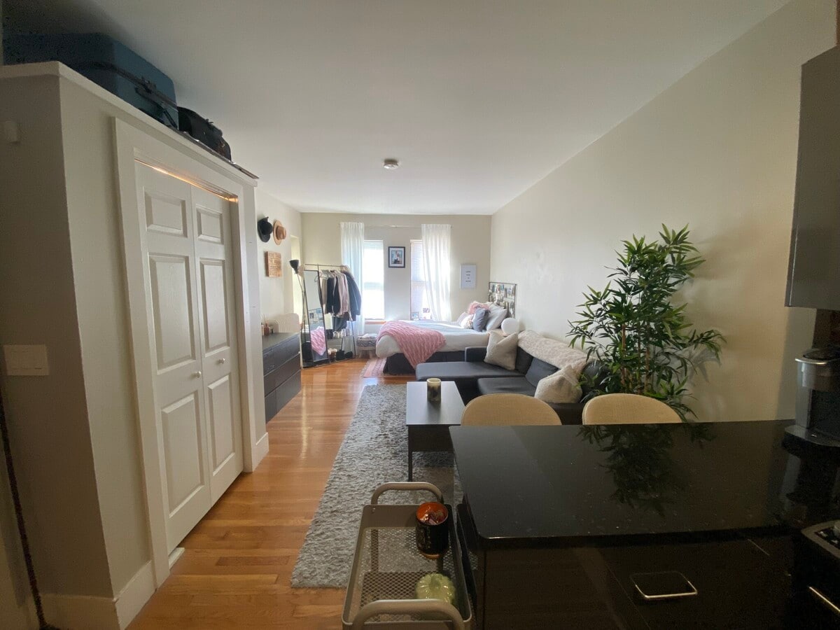 Photo - 210 Hemenway St Unit 1