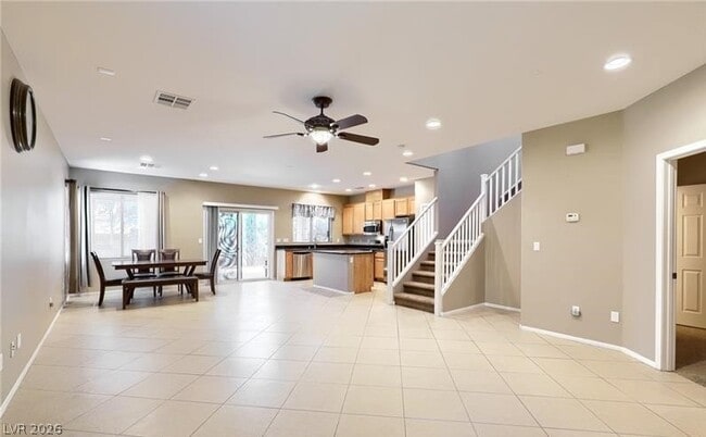 Photo - 965 Chestnut Chase St