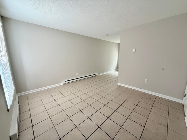 Photo - 1132 Montcalm St