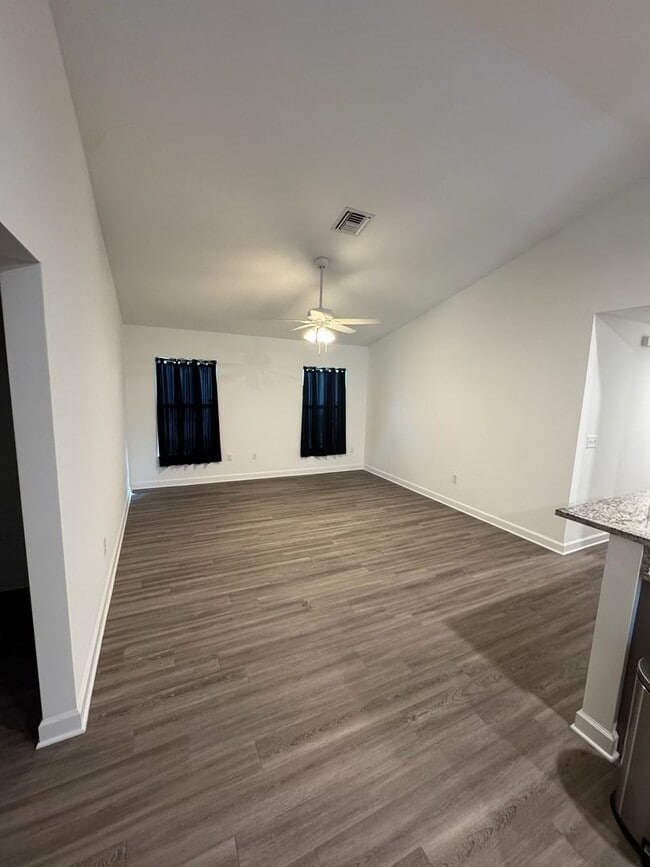 Photo - 2 Bedroom, 2 Bath, 1 car Garage home for rent