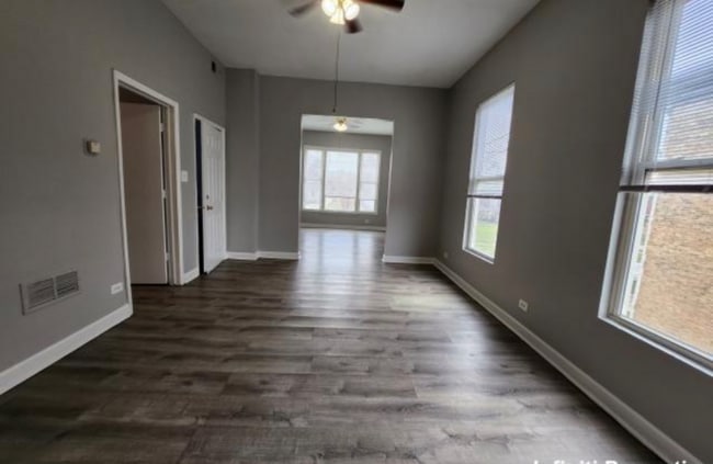 Photo - 722 E 93rd St Unit 2