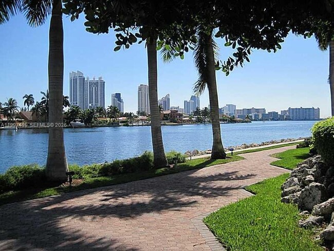 Photo - 3600 Mystic Pointe Dr Unit 1504