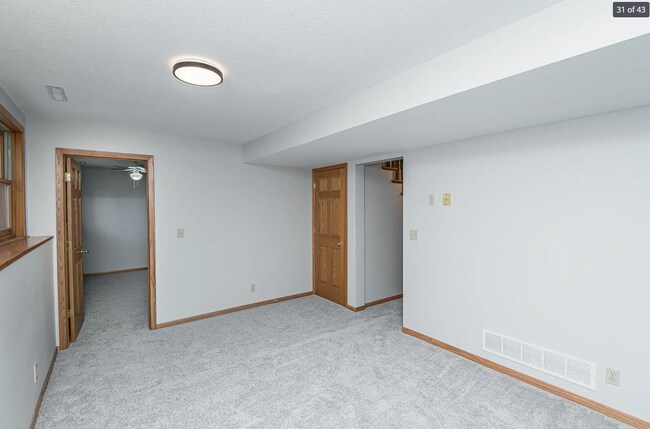 Photo - 4235 Stoneham Ln NW