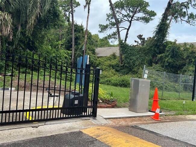 Photo - 3375 Fox Hunt Dr Townhome