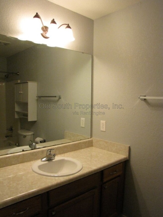 Photo - 8428 Walnut Ave