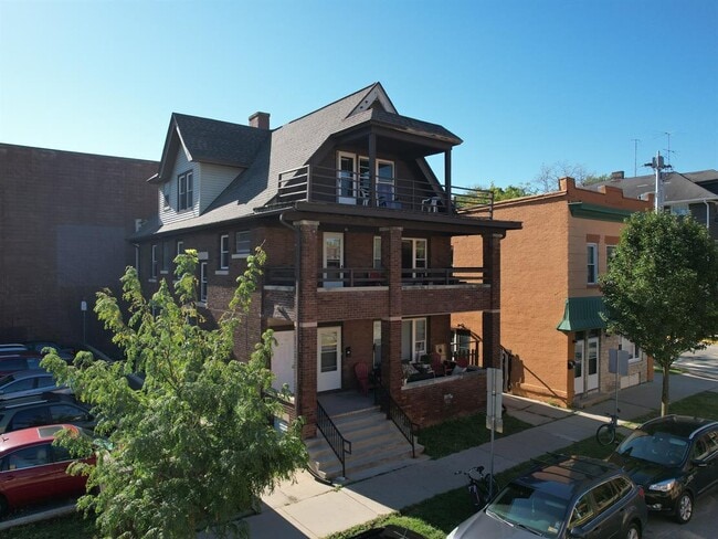 Photo - 449 W Main St Unit #3