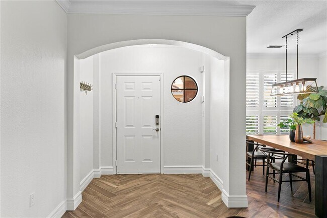 Photo - 2741 Via Cipriani Unit 914A