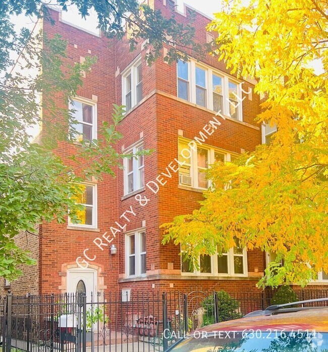 Building Photo - ***CHICAGO LAWN NEIGHBOORHOOD / 2 BDRM - 1... Unit 3 Rental