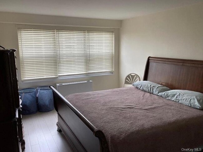 Photo - 17-85-85 215th St Unidad 15J