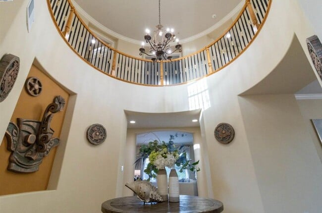 Photo - 1705 Laguna Creek Ln