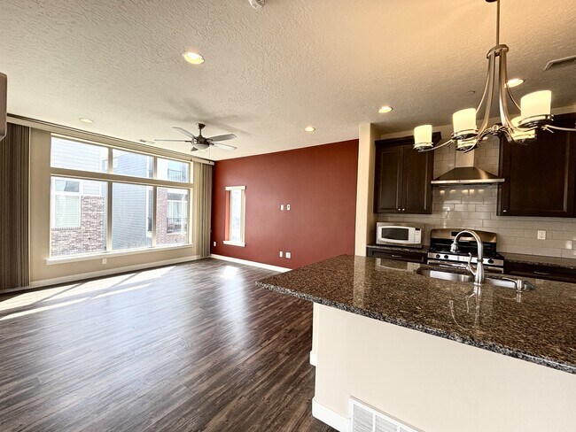 Photo - 65 N Rio Grand Ave