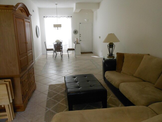 7472 La Paz Blvd Unit 309
