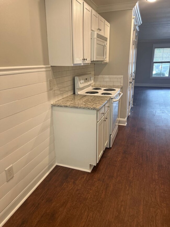 Photo - 07-103 Barrett Unit 07-103 - C