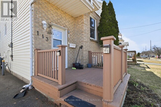 Photo - 113 Commercial St