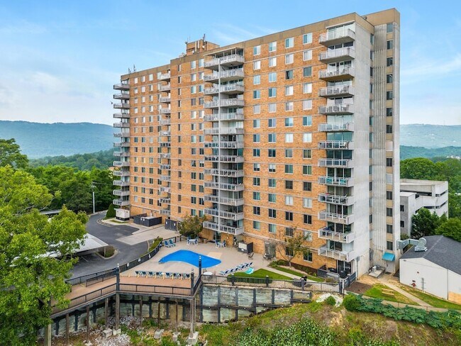 1131 Stringers Ridge Road Unit 2A - 1131 Stringers Ridge Road Condo Unit 2A Unit 2A