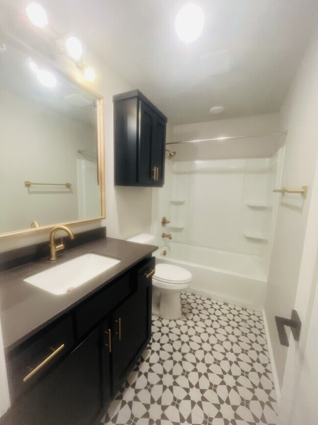 Photo - 8605 Ricard Dr